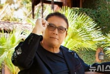 한국서 '유령 코인' 논란인데...부자아빠 "금보다 비트코인이 낫다"