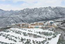 "설엔 호텔서 떡국 한 상"...소노인터내셔널, 명절 맞춤 콘텐츠 풍성