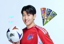 "월드클래스의 만남" 롯데웰푸드, 월드콘 새 얼굴로 '캡틴' 손흥민 발탁