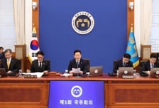 청각장애인, '한국수어' 재난방송 시청 가능해진다