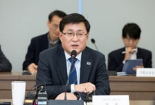 김성환 기후장관 "전기요금, 수도권에서 멀수록 저렴하게…기업에 우선 적용"