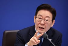 "勞, 고용유연성 대안 내고… 使, 사회안전망 구축해야"