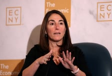 美 FOMC '매파' 해맥·로건, "금리 상당 기간 동결"