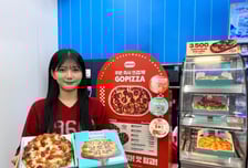 '퀵커머스' 대박 난 GS25, 배민과 손잡고 '1인분 피자' 출시