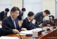 권대영 "빗썸 사태와 가상자산거래소 소유분산 추진, 직접 관련 없어"