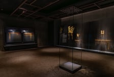 트럼프도 좋아한 신라 금관, 25만명 보고갔다…"10년마다 개최"