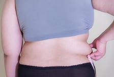 몸무게 그대로인데 배만 '볼록'..."전신 건강에 악영향" 경고