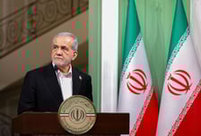 이란 대통령 "국민 앞에서 부끄럽다"…반정부 시위대 유혈 진압 사과