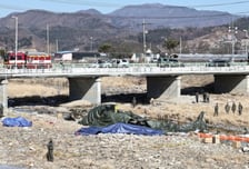 순직한 육군 헬기 조종사 영결식…"헌직과 희생, 영원히 기억"