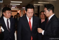 [속보]장동혁 "청와대 오찬, 칼 숨기고 악수 청하는 것 응할 수 없다"