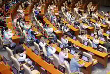 한복 입고 화합?...野 '보이콧'에 與 '단독 처리' 국회 파행