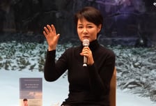 김주하 "아이 전남편 닮을까봐 이혼…딸에겐 결혼하지 말라 해"