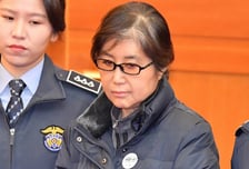 최순실씨, 윤석열·한동훈 등에 5억대 소송 …"태블릿 실사용자 아냐"