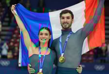 팔 안으로 굽은 프랑스 심판?…"실수했는데 8점 더" 결국 '金' 자국팀에