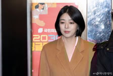 국힘 윤리위, '친한계' 배현진에 '당원권 정지 1년'…주요 당직 '박탈'
