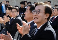 전재수 "부산과 대한민국 위해 일하고 성과로 보답할 것"