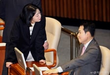 "징계로 자멸"vs"원칙"…국힘, 선거 100여일 앞두고 내홍 고조