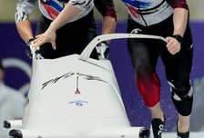 김진수·김형근, 봅슬레이 2인승 1·2차 12위…메달권과 0.45초 차