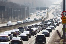 점점 길어지는 고속도로 귀경 행렬…부산→서울 '약 10시간'