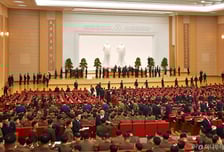 북한, 9차 노동당 대회 대표증 수여식 진행…며칠 내 당대회 열릴 듯