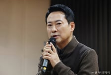 장동혁 "李대통령 SNS 답하느라 명절 내내 '휴대폰'… 노모 한 말씀 해"