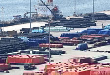 음료 캔 값도 들썩…美 USTR "철강·알루미늄 관세 방식조정 가능"