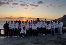 '日선수들도 떡국 매력에 풍덩' 울산웨일즈, 설맞이 송악산 일출 산행→첫 시즌 앞두고 단합 다졌다