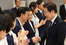 이재명 대통령, 전재수 글 공유 "HMM 곧 부산 이전, 한다면 한다"