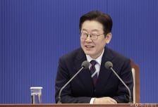 [속보]이재명 대통령 "적극 행정하다 피해입는 공직자 안 나오게 보호제도 마련해야"