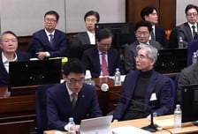 "윤석열 비이성적 결심 조장"…김용현 징역 30년, 군·경 수뇌부는?