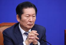 정청래, 지귀연 재판장 맹비난..."尹 무기징역? 빛의혁명 외면"