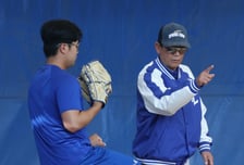 [포토] 이승민 '흥겨운 레슨'