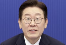 이재명 대통령 "지방정부 미화원 임금지급 실태 전수조사 하라"