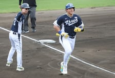 [포토] 안현민 '의기양양 컴백홈'