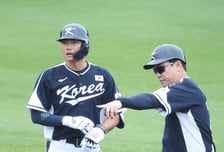 [포토] 김주원 '출루는 하고야 만다'