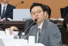 野 박정훈 "李대통령 변호사가 당 공관위"…국힘 "입당 후 민주당 사건 수임 안해"