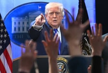 트럼프 '전세계 10%' 관세, 24일부터 적용…자동차·의약품 등은 면제