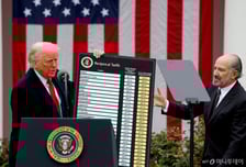 반도체·전자업계, 美대법원 상호관세 무효에도 "불확실성 커져"