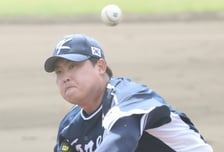 [포토] 류현진 '관록이 담긴 투구'