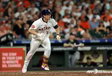 '韓 주전 3루수 예고' 휴스턴 위트컴, ML 시범경기서 '안타+도루+득점 폭발'