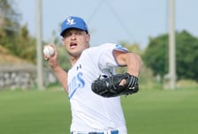 [포토] 매닝 '다소 위압적인 투구폼'