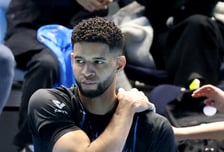 [포토]'오늘은 반드시 이겨야 할 매치' 레오