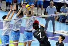 [포토]'표정이 예술이지!' 허수봉을 막아라