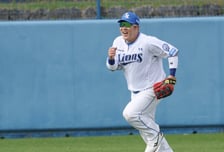 [포토] 최형우 '이건 너무 짧잖아'