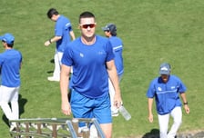 [포토] 맷 매닝 '다시 훈련장으로'