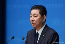 경찰, 김병기 의원 26일 첫 소환…공천헌금 등 13개 의혹 조사