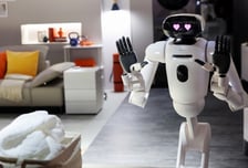 휴머노이드 얼굴로, 'K-OLED' 뜬다