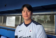 "한화 떠날 생각 없었다" 노시환 대전 종신 선언! 307억 아닌 11년이 더 중요했다 [오키나와 현장]