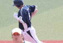 [포토] 2점포 노시환 '화이트 쏘리'