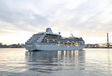 부산항, 1박 2일 크루즈 관광 둥지로 비상…개항 이래 첫 24시간 개방